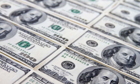 money_creative_commons_hundreds.png 